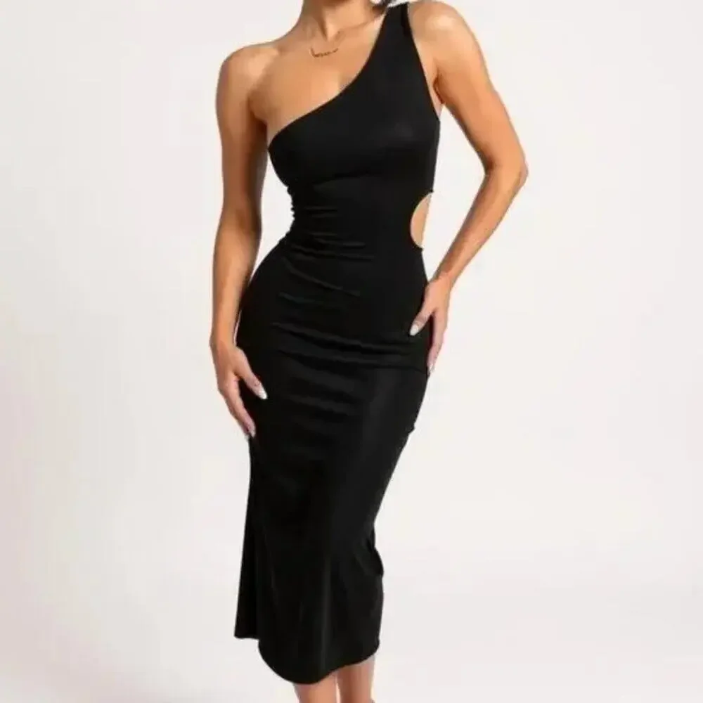That's So Fetch Trami One Shoulder Cut Out Bodycon Midi Dress Black 8 NWT